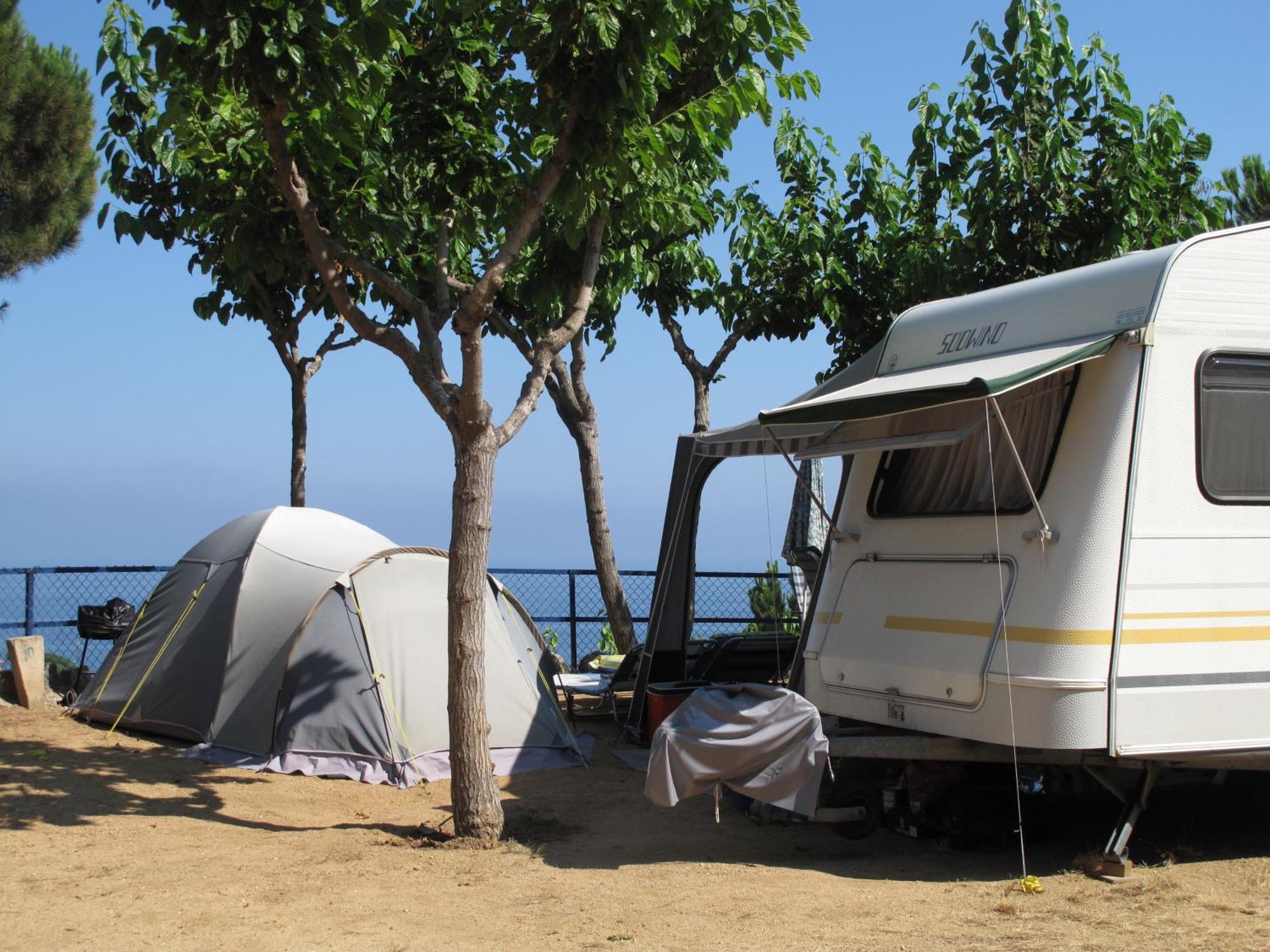 קאללה Camping Roca Grossa מראה חיצוני תמונה