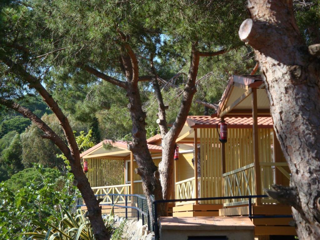 קאללה Camping Roca Grossa מראה חיצוני תמונה
