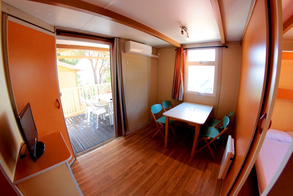 קאללה Camping Roca Grossa מראה חיצוני תמונה
